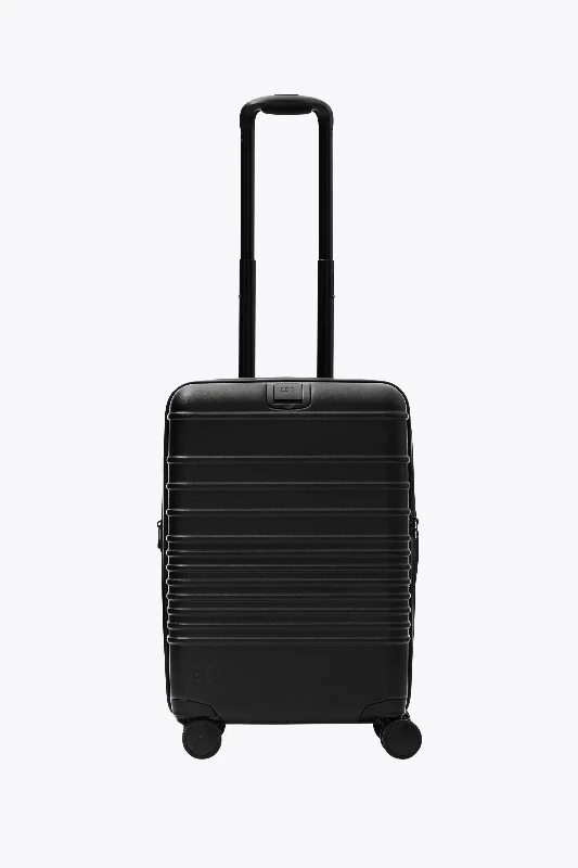 Weekend Discounts to Snag The Carry-On Roller in All Black