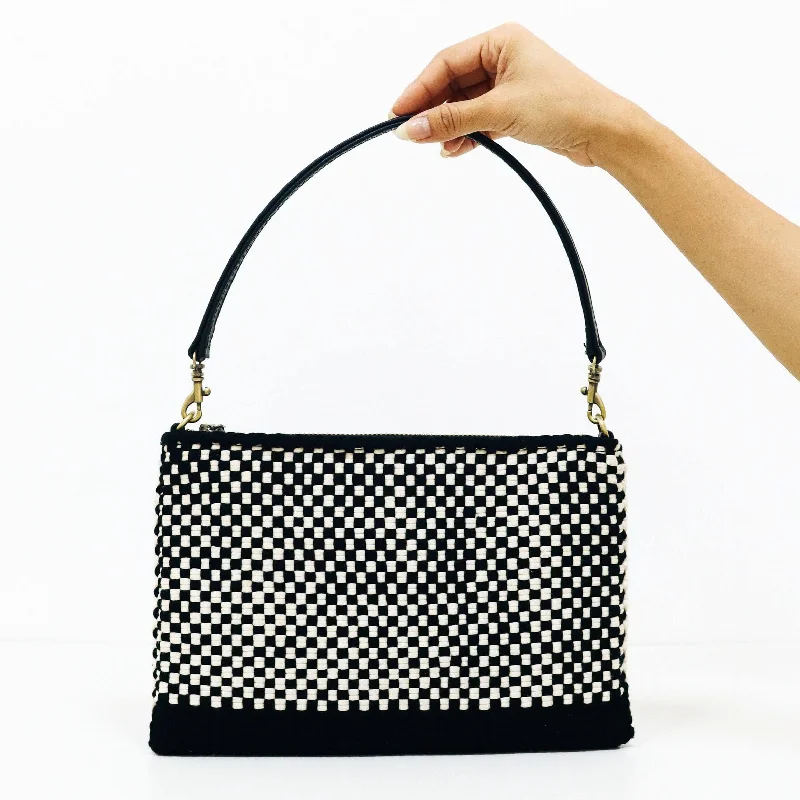 Massive Savings On New Arrivals Sobre Convertible Clutch Black
